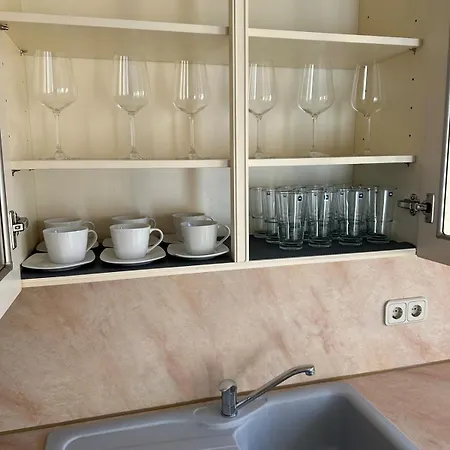 Beautiful For 5 People